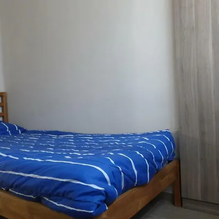 Casa *