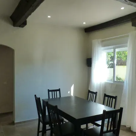 Casa Εξοχικό σπίτι Vallromanes